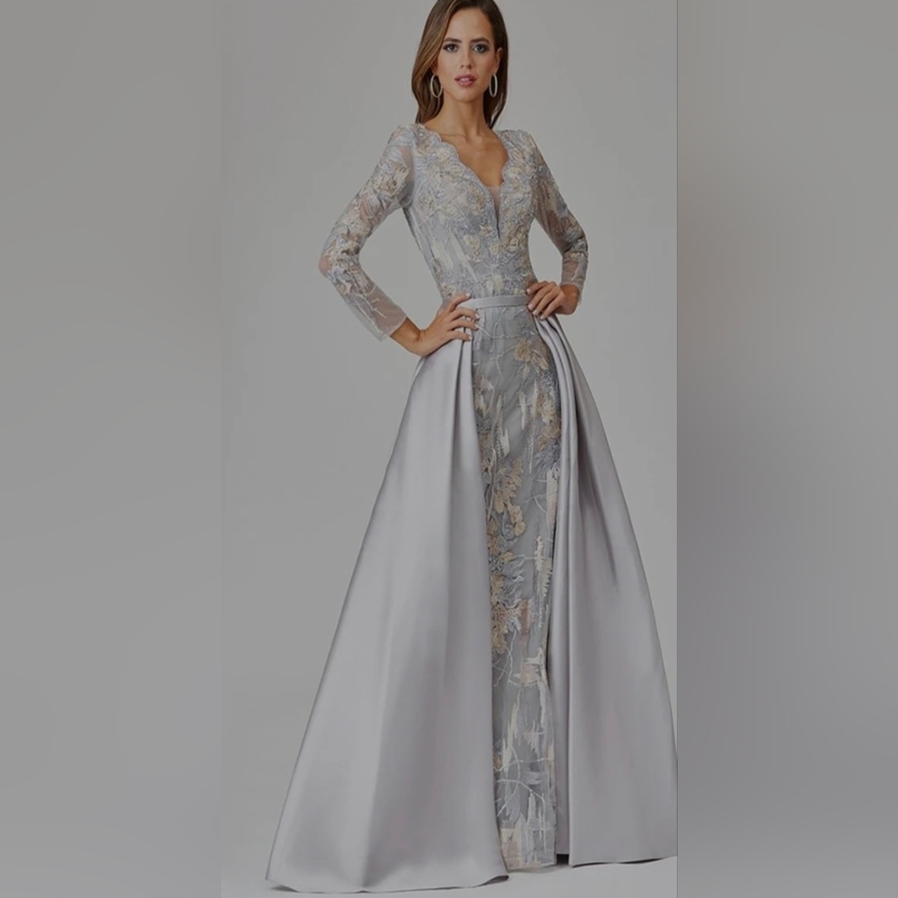 LARA Dress Floral Lace Long Sleeve Gown Train Wedding Bridal MOTHER OF BRIDE